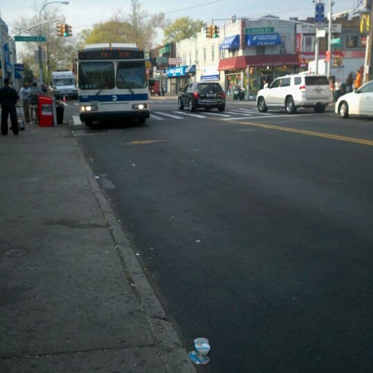 MTA Bus Stop Lefferts Blvd & Liberty Avenue (Q10/Q10LTD/QM18) Bus