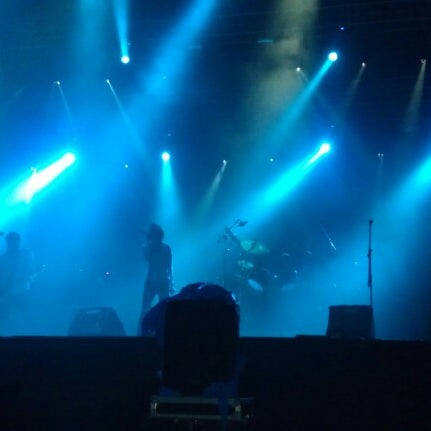 รูปภาพถ่ายที่ Santander Music Festival โดย elitxuon เมื่อ 8/2/2012