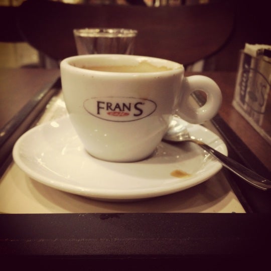 Photo taken at Fran&#39;s Café by Bruno S. on 5/22/2012