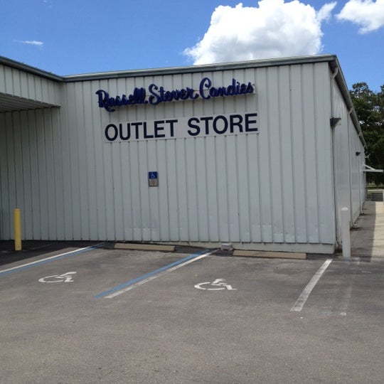 Photos at Russell Stover Candies Outlet Store 950 Industrial Dr