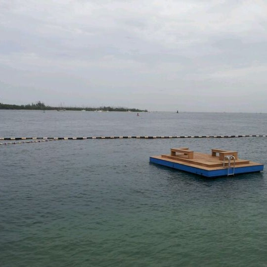 Foto diambil di Pier House Resort &amp; Spa oleh George D. pada 6/7/2012