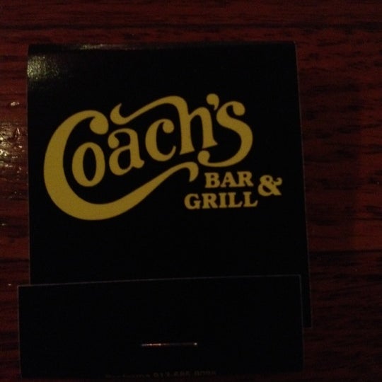 Снимок сделан в Coach&#39;s Bar &amp; Grill пользователем Johnny B. 3/28/2012