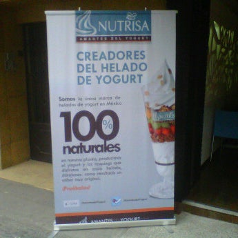 Photo taken at Amantes del Yogurt · Nutrisa by Rodrigo D. on 3/23/2012