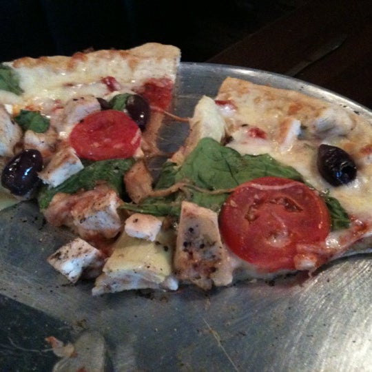 รูปภาพถ่ายที่ Lost River Pizza Co. โดย Tim G. เมื่อ 6/19/2012