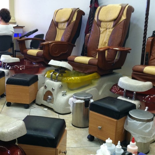 Nails Excel Nail Salon in Alexandria