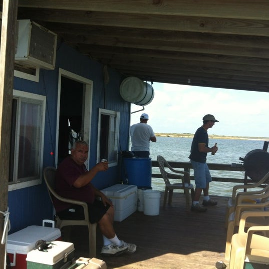 Captain Carls Floating Cabins Harbor Marina