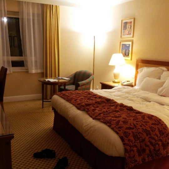 8/30/2012にpark h.がLondon Marriott Hotel Maida Valeで撮った写真