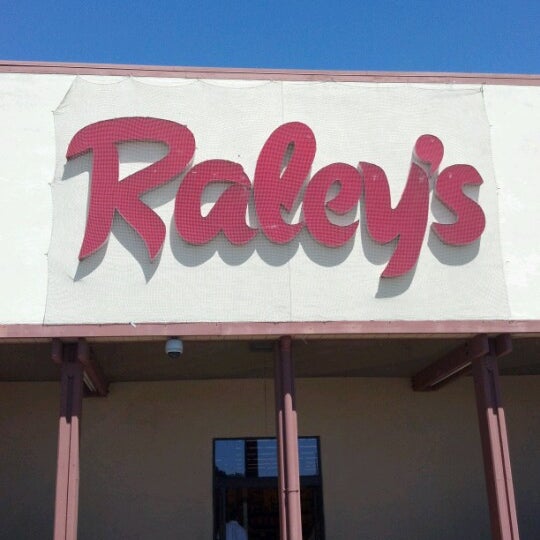 Photo prise au Raley&#39;s par David T. le6/10/2012