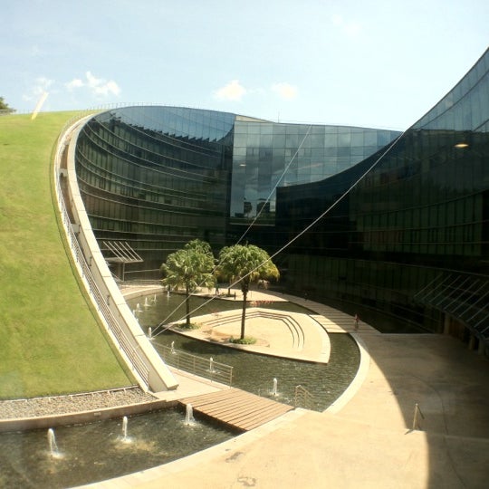 Nanyang Technological University (NTU) - University in ...