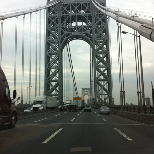 Photos at Washington Bridge Toll Plaza 41 tips from 9369 visitors