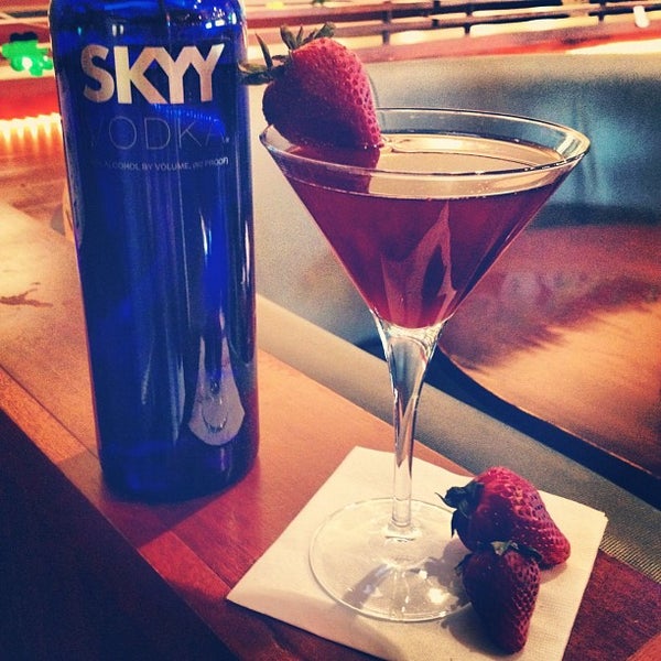 Bar Louie Honeydew Martini Recipe Dandk Organizer