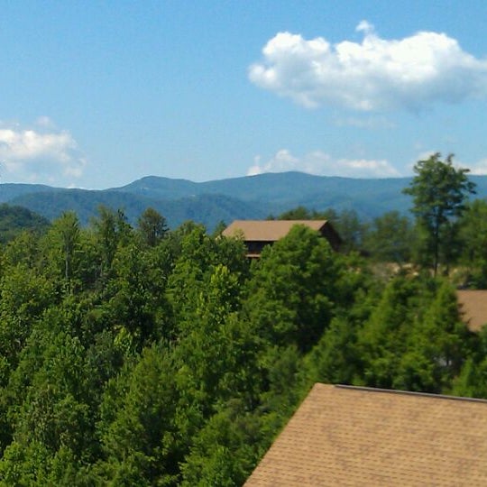 Photos At Sugar Maple Cabins Sevierville Tn