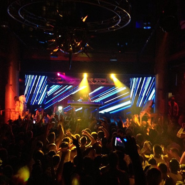 Foto diambil di Rich&#39;s Night Club oleh Jason A. pada 5/19/2012