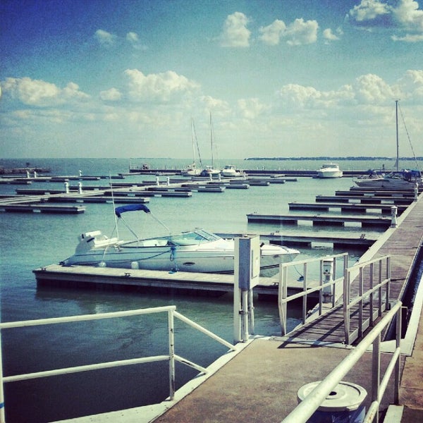 Photo taken at Dockers Waterfront Restaurant &amp; Bar by Lyndsay M. on 6/9/2012