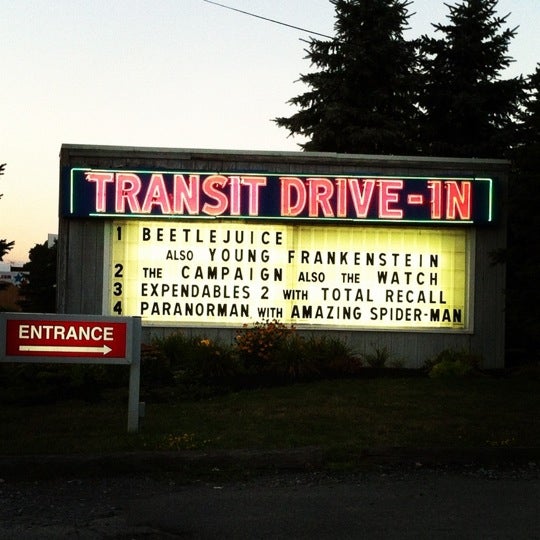 Photo taken at Transit Drive-In by Trixie M. on 8/22/2012