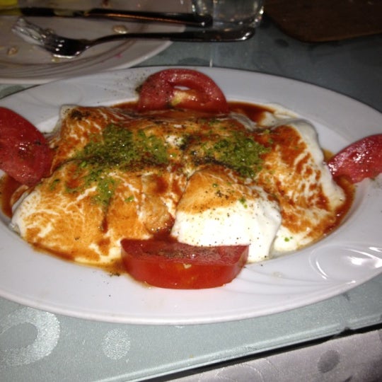 9/7/2012にВалерия П.が01 Güneyliler Restorantで撮った写真