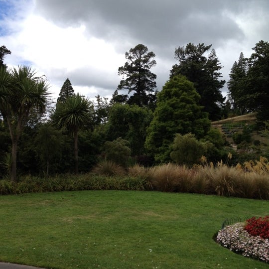 Foto diambil di Dunedin Botanic Garden oleh Greg G. pada 2/25/2012