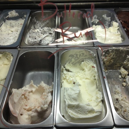 3/4/2012にJoe C.がeCreamery Ice Cream &amp; Gelatoで撮った写真