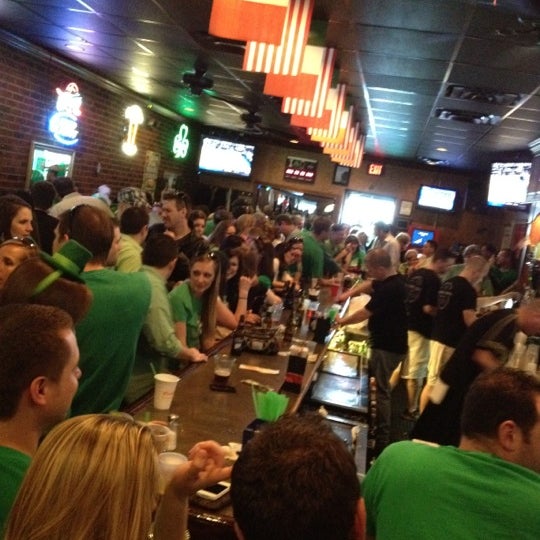 Public House Kamm's Corners 17219 Lorain Ave