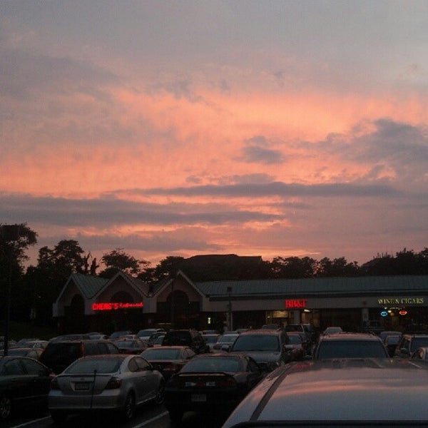 Photo taken at sweetFrog Sterling by Michael A. on 6/23/2012