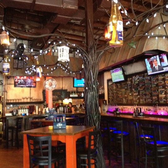 8/4/2012 tarihinde Khalid R.ziyaretçi tarafından Chico&#39;s Tequila Bar'de çekilen fotoğraf