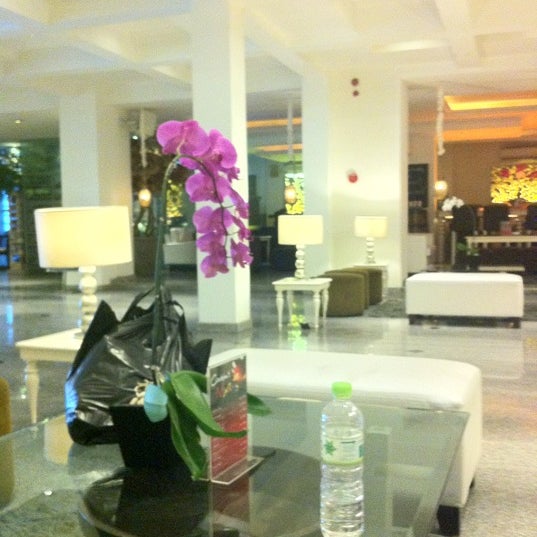 Foto tirada no(a) J Boutique Hotel por Mohd Izwa Fahzan M. em 5/26/2012