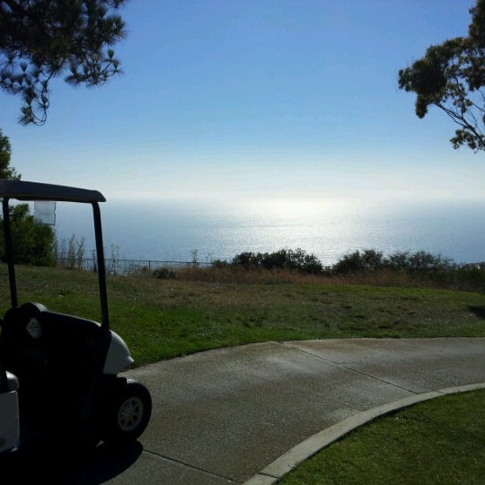Снимок сделан в Los Verdes Golf Course пользователем Alec Young K. 7/29/2012
