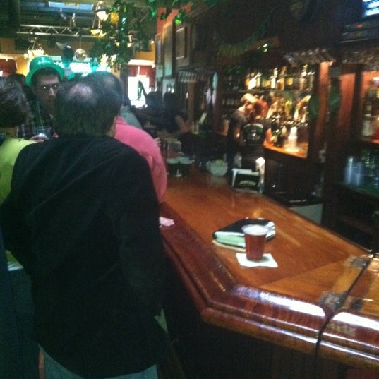 Das Foto wurde bei Rosie McCann&#39;s Irish Pub &amp; Restaurant von Chuck H. am 3/18/2012 aufgenommen