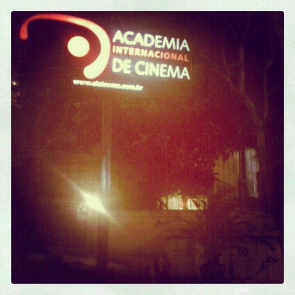 Снимок сделан в Academia Internacional de Cinema (AIC) пользователем Alex A. 9/12/2012