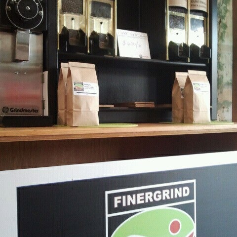 8/3/2012 tarihinde FinerGrind Coffee R.ziyaretçi tarafından Freshfully'de çekilen fotoğraf