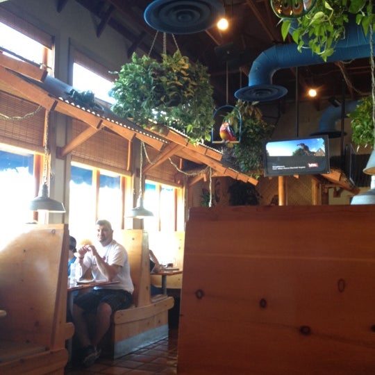 Islands Restaurant 13 tips from 1136 visitors