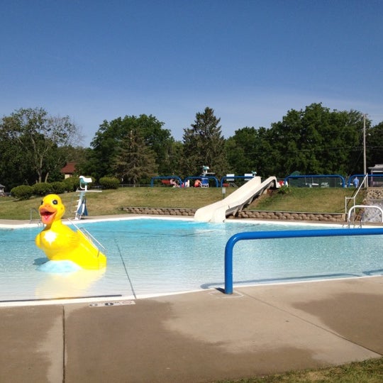 Edgerton Aquatic Center Edgerton, WI