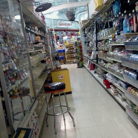 Elston Ace Hardware 3120 Hardware Store in Hyde Park