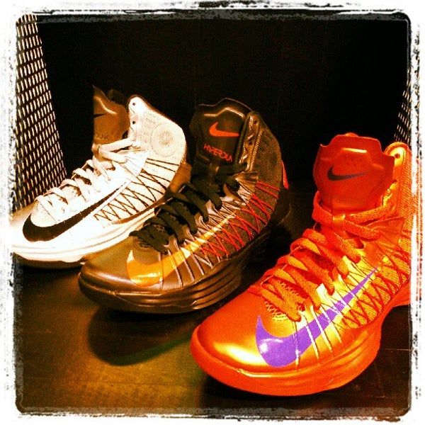 Photo taken at Nike Vault by Teresa W. on 8/4/2012