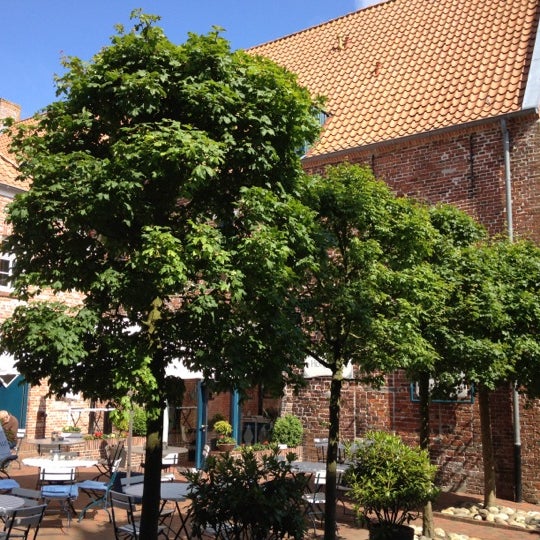 Photos At Hohes Haus Hohe Strasse 1