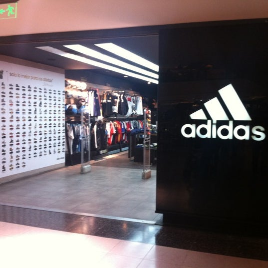 bendición rescate Reino Adidas - Sporting Goods Retail in Centro