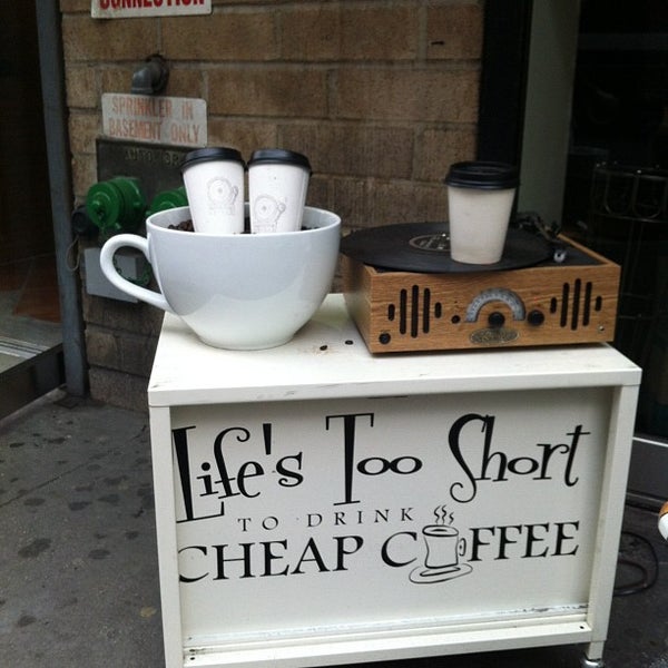 6/7/2012 tarihinde Susan C.ziyaretçi tarafından MyWayCup Coffee'de çekilen fotoğraf