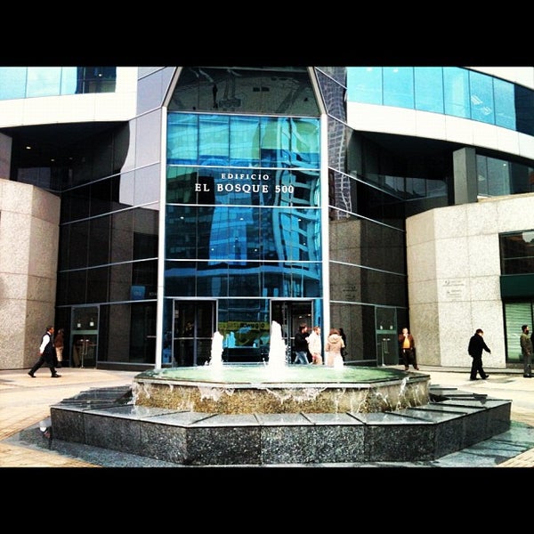 Edificio El Bosque 500 Edificio en Las Condes