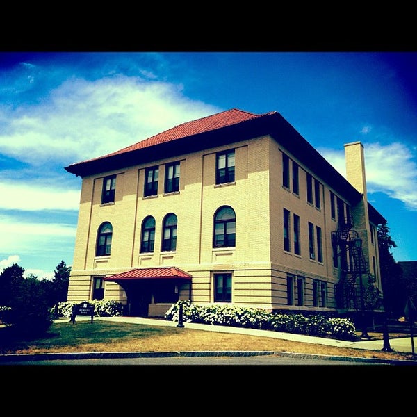 Morrill Hall 1 tip from 80 visitors