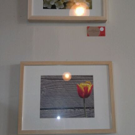 รูปภาพถ่ายที่ The Block Gallery &amp; Coffeehouse โดย Heather เมื่อ 4/19/2012