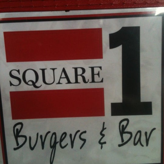 8/26/2012にJohna S.がSquare 1 Burgersで撮った写真