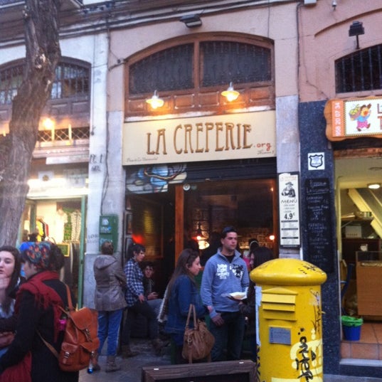 3/17/2012 tarihinde Monziyaretçi tarafından La Creperie'de çekilen fotoğraf