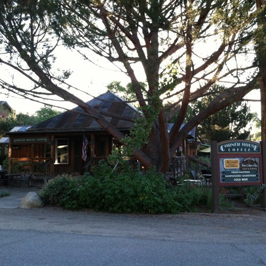 Corner House Coffee 2902 San Marcos Ave