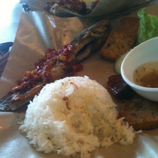 Wong Solo Ayam Penyet Indonesian Cuisine 379 Ziyaretcidan 23 Tavsiye Da Fotograflar