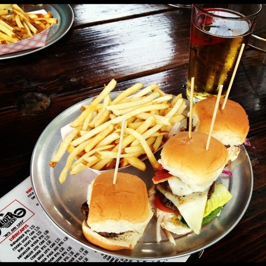 The Slider Inn Midtown 76 tips from 1690 visitors