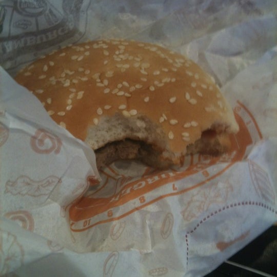 รูปภาพถ่ายที่ Burger King โดย Christian F. เมื่อ 5/26/2012