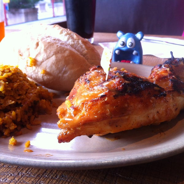 you just got to stop by and try 1/4 Chicken with Mango Sauce (5/5 NOMs). More tips & pics @ nomnomboris.com