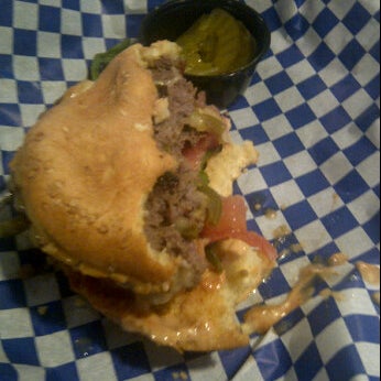 Photo taken at Juicy Lucy&#39;s by Cristel S. on 2/11/2012