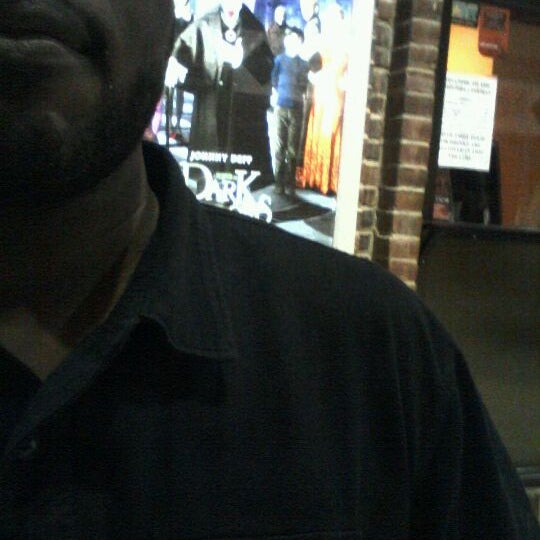 5/14/2012にMichael-Alan G.がRotunda Cinemasで撮った写真