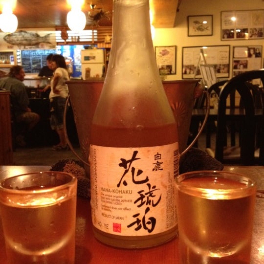 Photo taken at Ebisu Japanese Restaurant by Nikki K. on 3/30/2012